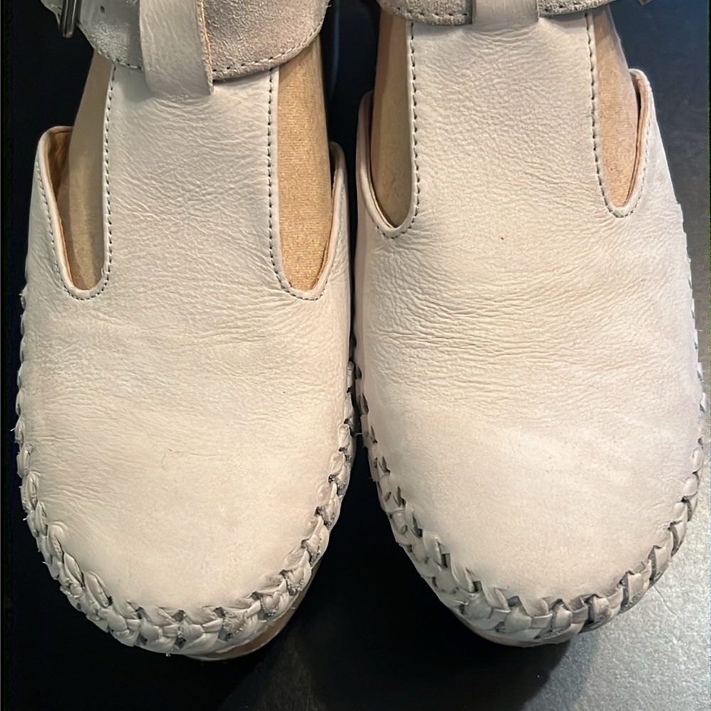 Free People leather huarache-detail wood-grain 4” platform “Emmer” clogs-NWOT - Picture 3 of 15